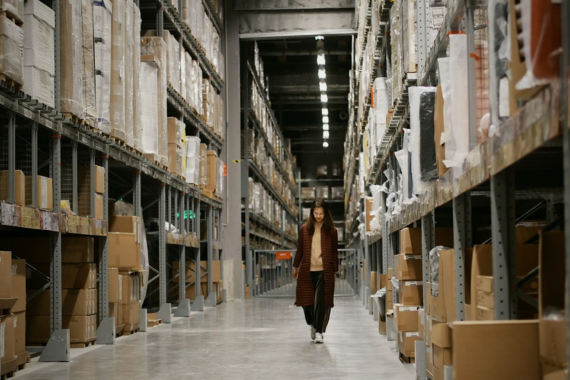 Choosing the most efficient warehouse lighting is easier than you may think and the power of LED lighting makes that possible.